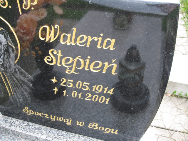 Waleria Stępień 1914 Głuszyca - Grobonet - Wyszukiwarka osób pochowanych