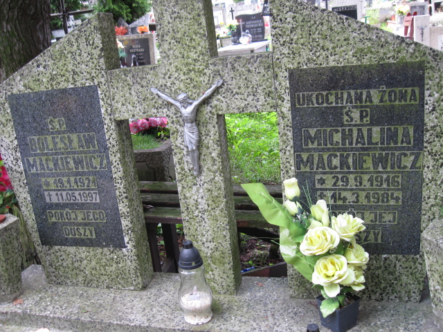 Bolesław Mackiewicz 1921 Głuszyca - Grobonet - Wyszukiwarka osób pochowanych