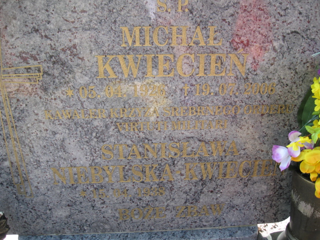 Michał Kwiecień 1926 Głuszyca - Grobonet - Wyszukiwarka osób pochowanych