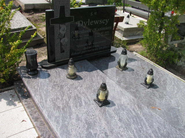 Grób Kazimierz Dylewski