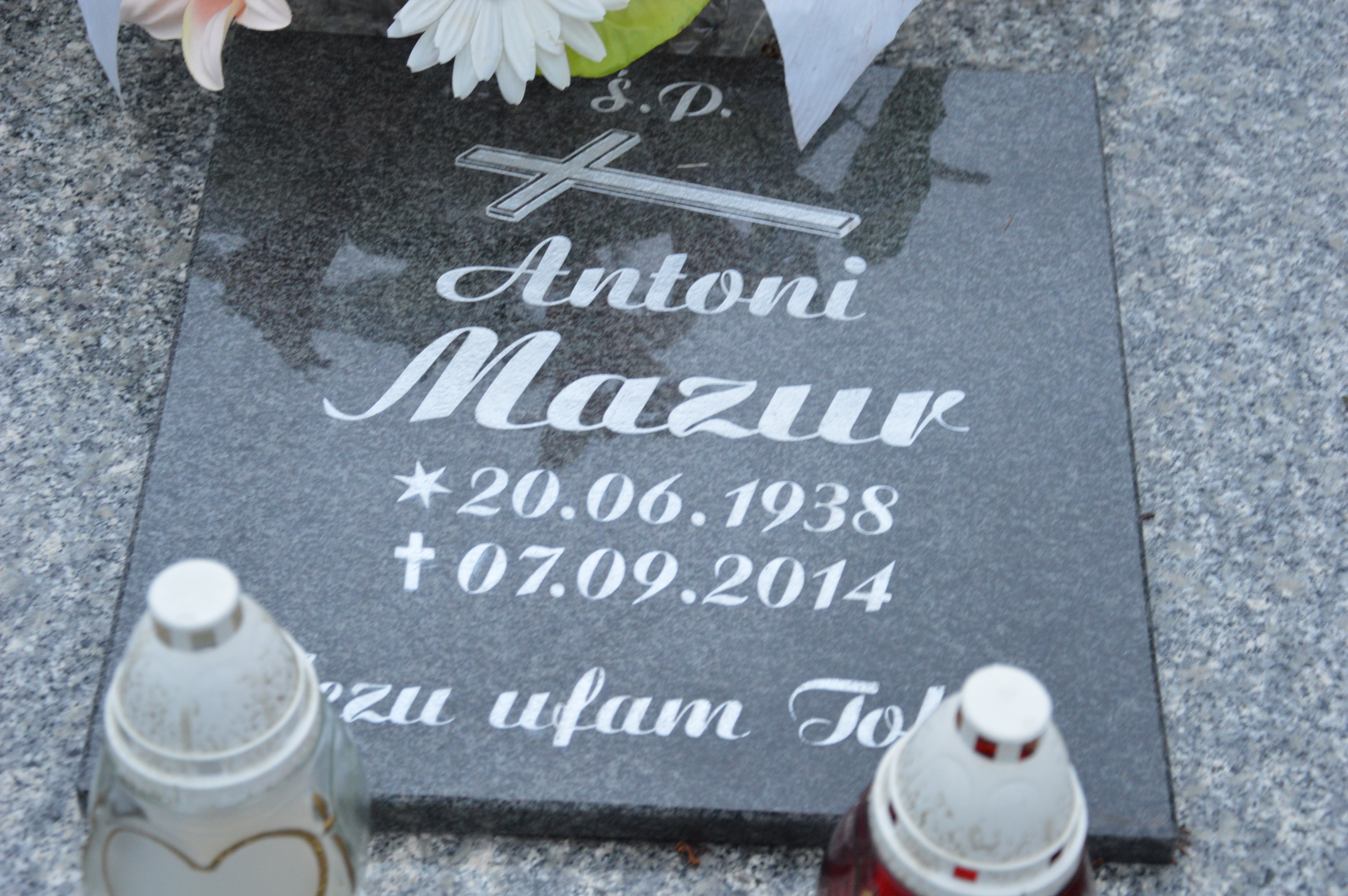 Grób Antoni Mazur