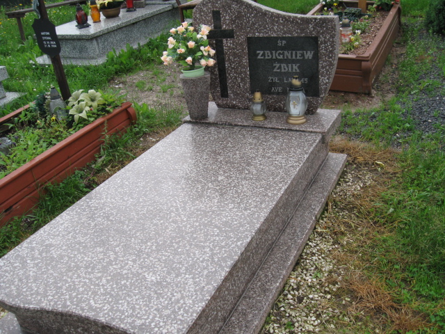 Grób Zbigniew Żbik